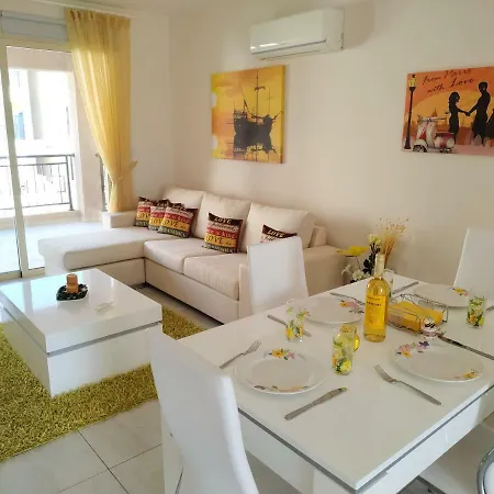 Apartament Royal Seacrest Pafos