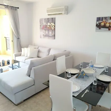Apartment Royal Seacrest *